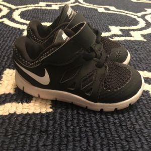 Toddler boy's Nike Free 5.0